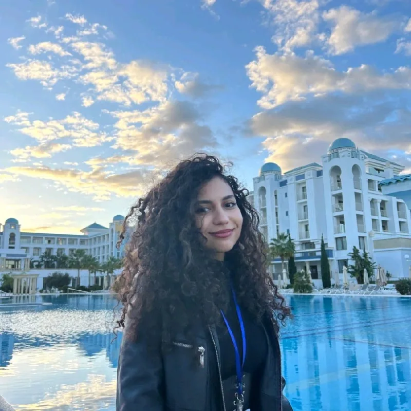 Arije Kada portrait